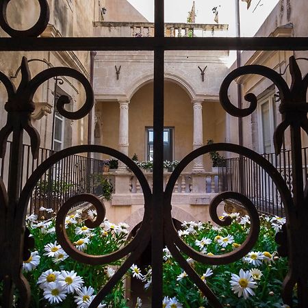 Loft La Casetta Ortigia Appartement Syracuse Buitenkant foto